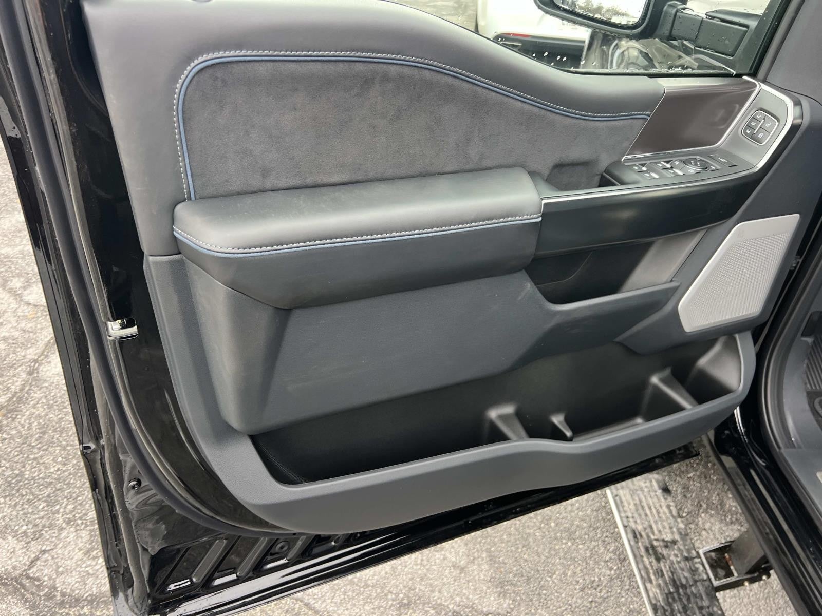 2026 Ford Super Duty F-250 SRW PLATINUM 4WD CREW CAB 6.7