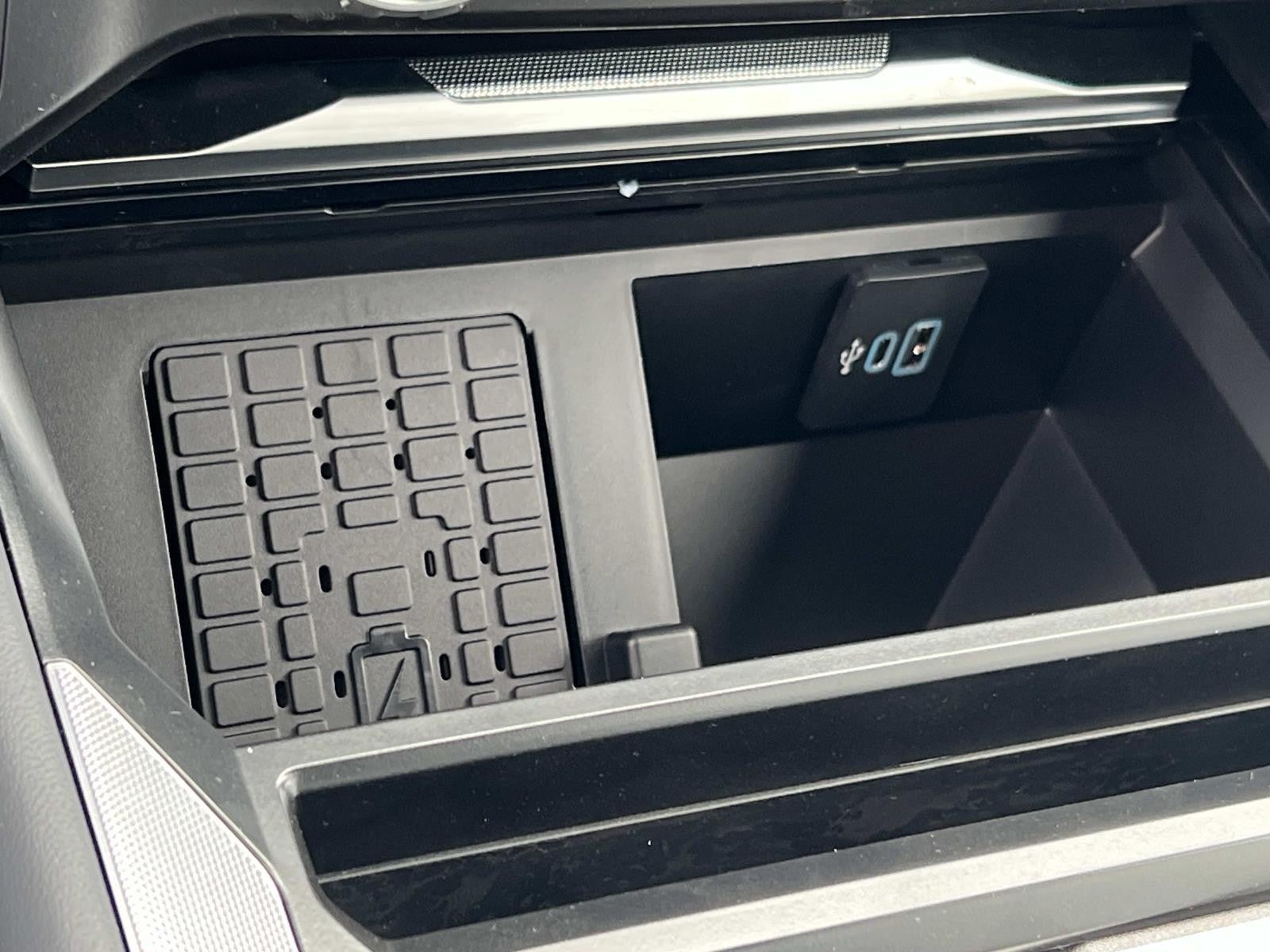 2026 Ford Super Duty F-250 SRW PLATINUM 4WD CREW CAB 6.7