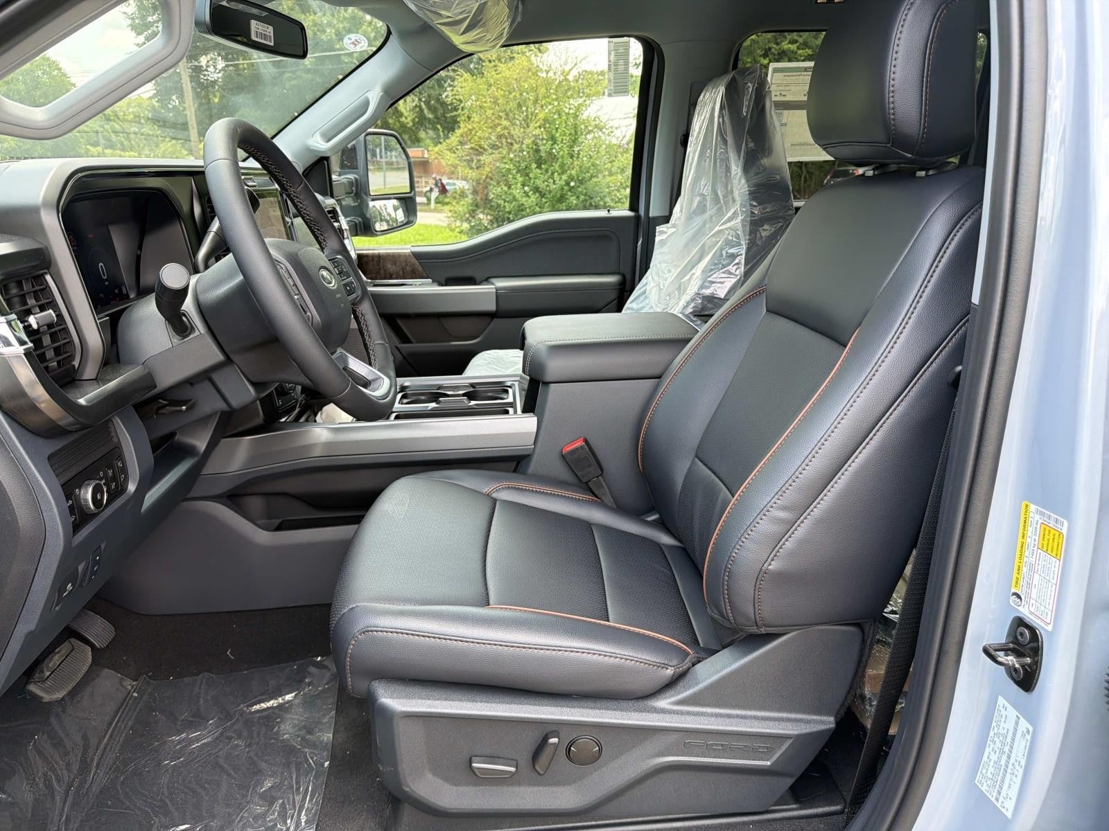 2026 Ford Super Duty F-250 SRW LARIAT 4WD CREW CAB 6.75'
