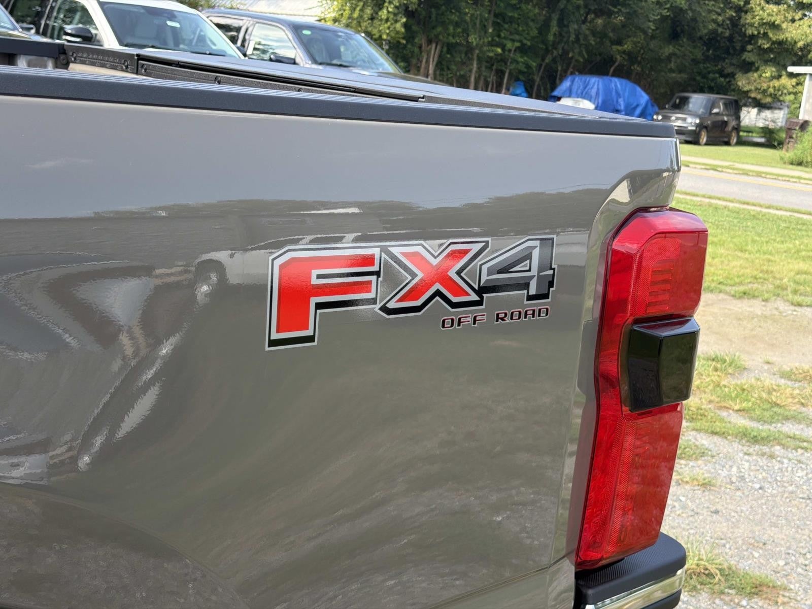 2026 Ford Super Duty F-250 SRW LARIAT 4WD CREW CAB 6.75'