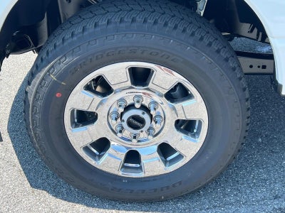 2025 Ford Super Duty F-250 SRW LARIAT 4WD CREW CAB 6.75' PUG PACKAGE