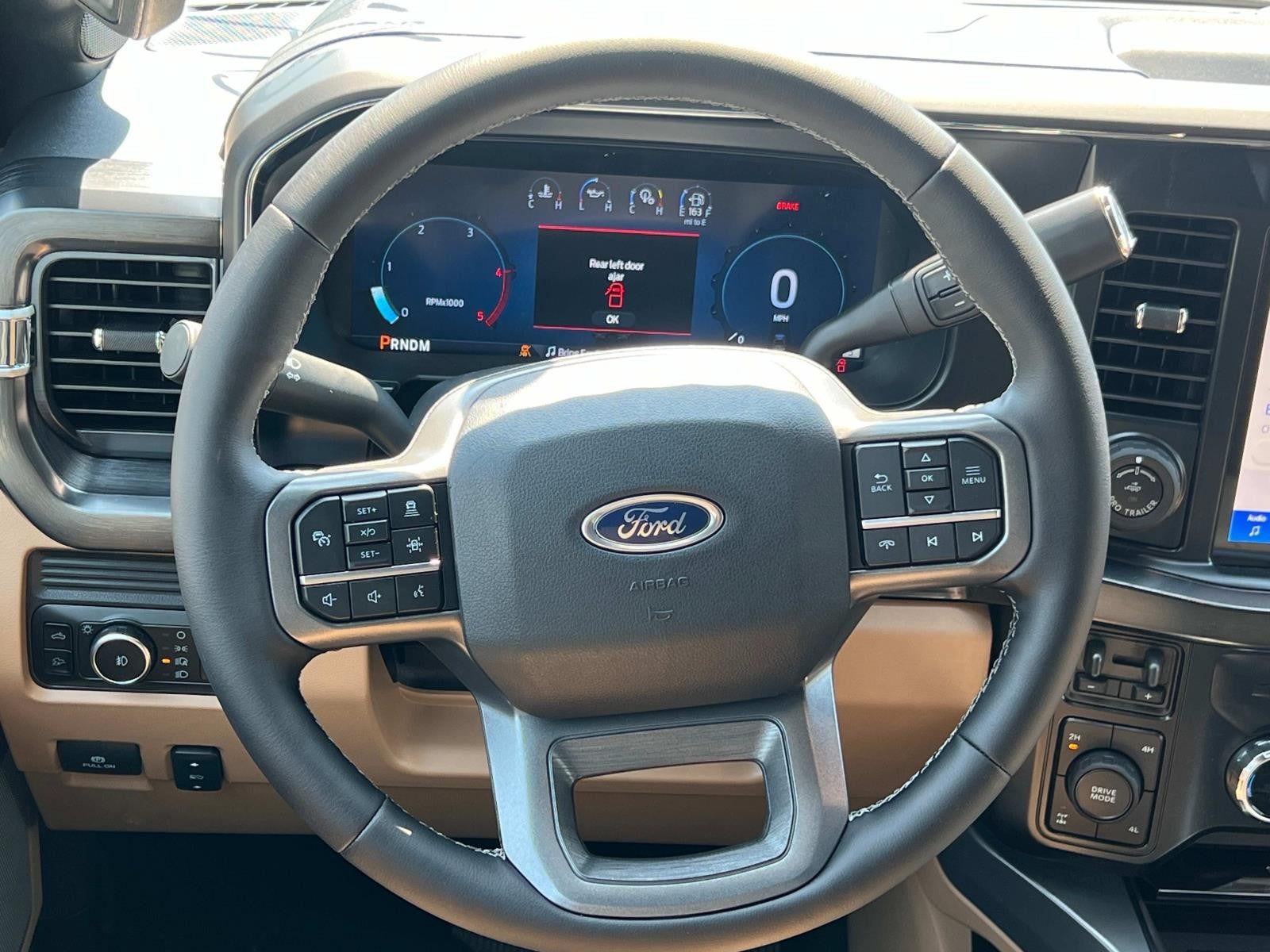 2025 Ford Super Duty F-250 SRW LARIAT 4WD CREW CAB 6.75' PUG PACKAGE