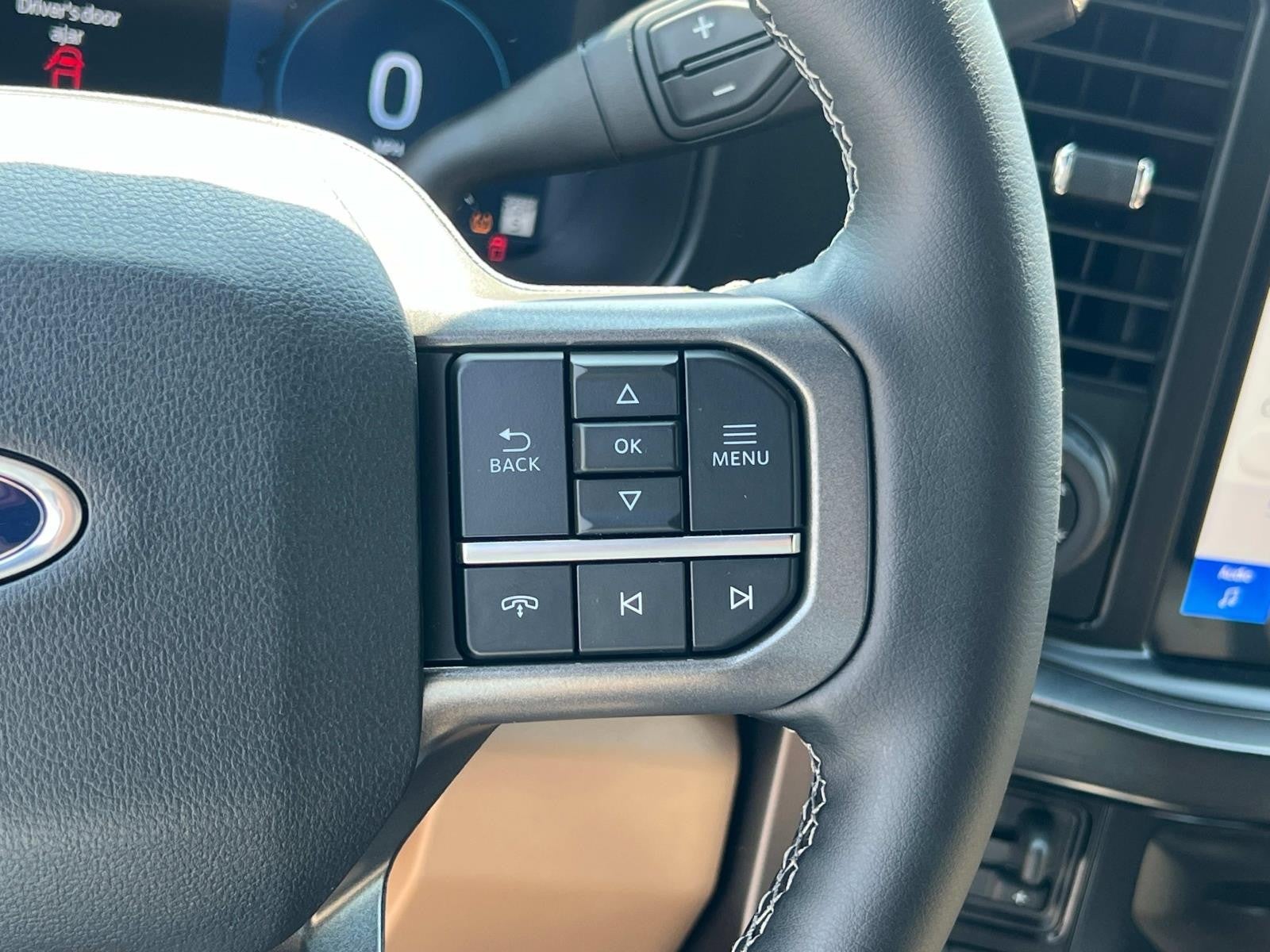 2025 Ford Super Duty F-250 SRW LARIAT 4WD CREW CAB 6.75' PUG PACKAGE