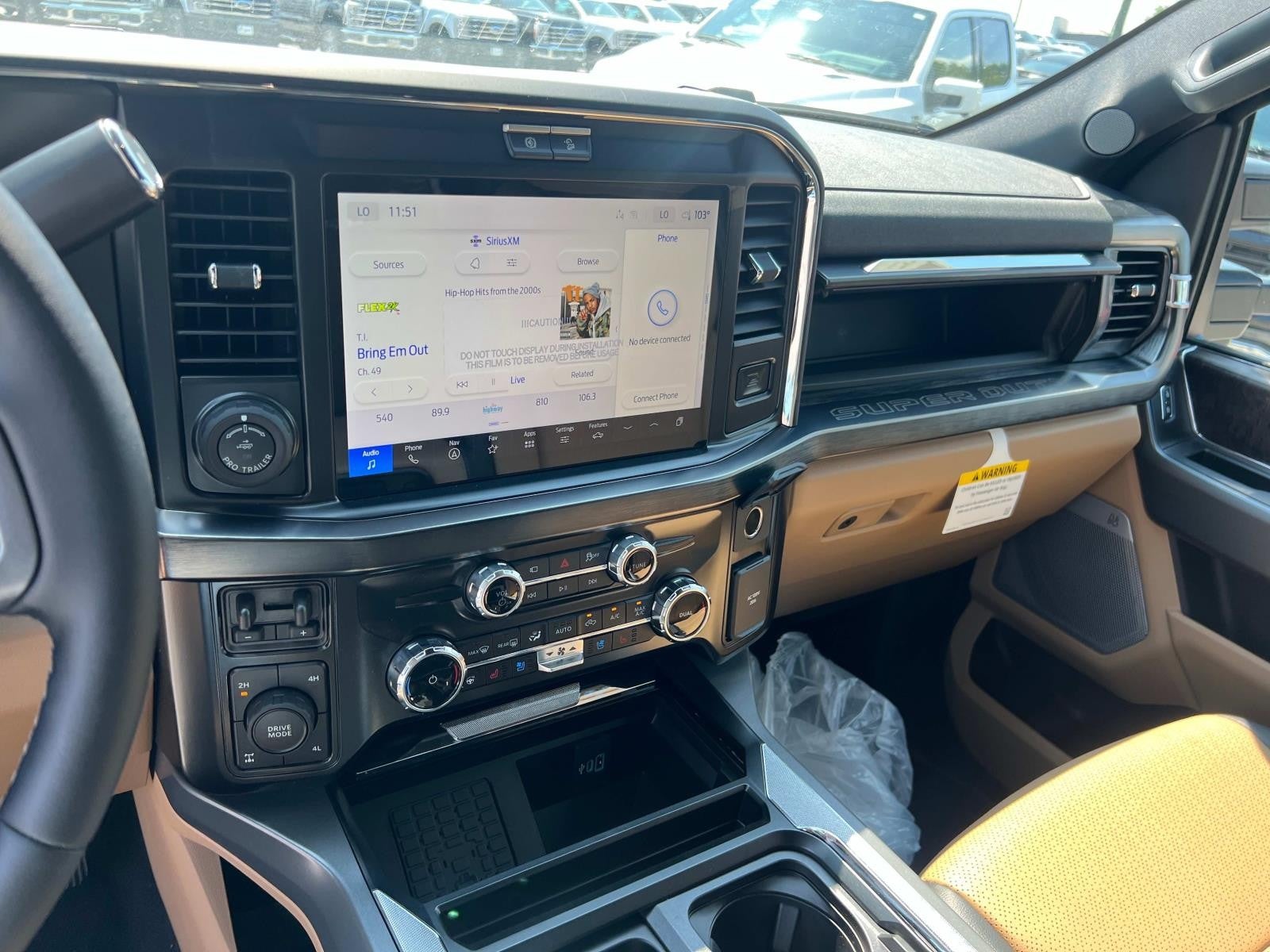 2025 Ford Super Duty F-250 SRW LARIAT 4WD CREW CAB 6.75' PUG PACKAGE