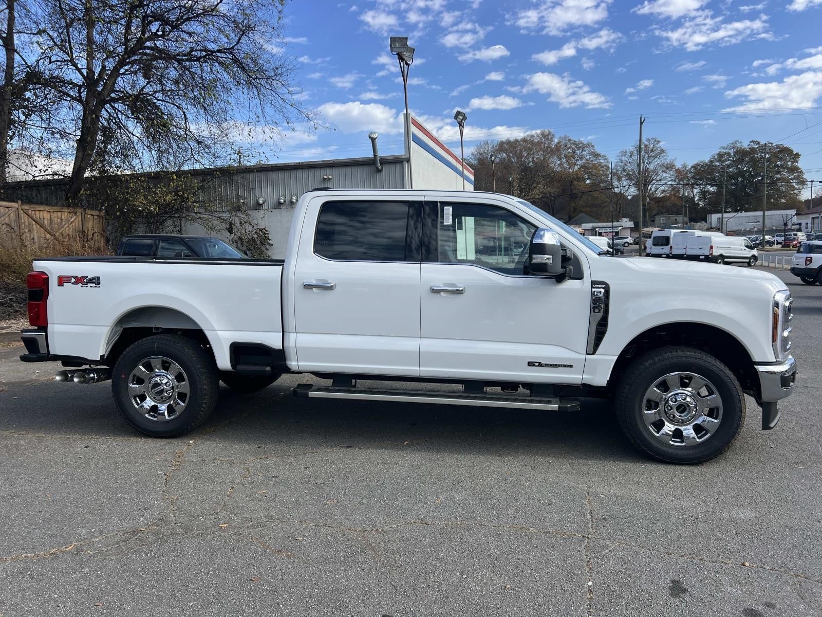2026 Ford Super Duty F-250 SRW LARIAT 4WD CREW CAB 6.75'