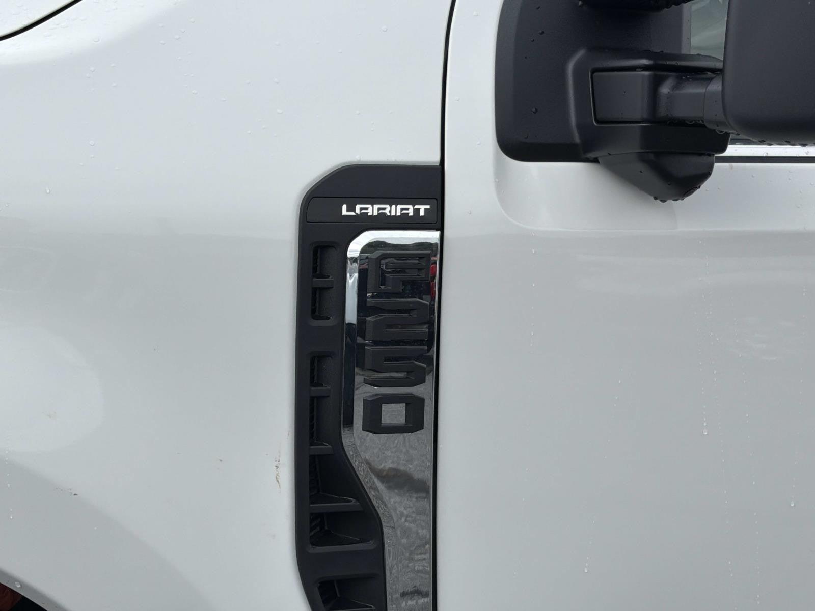 2026 Ford Super Duty F-250 SRW LARIAT 4WD CREW CAB 6.75'