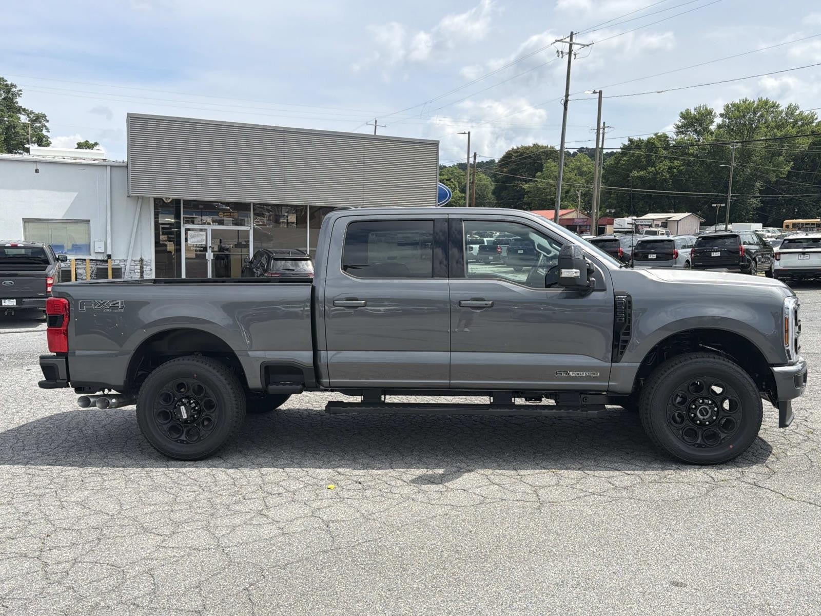 2026 Ford Super Duty F-250 SRW LARIAT 4WD CREW CAB 6.75'