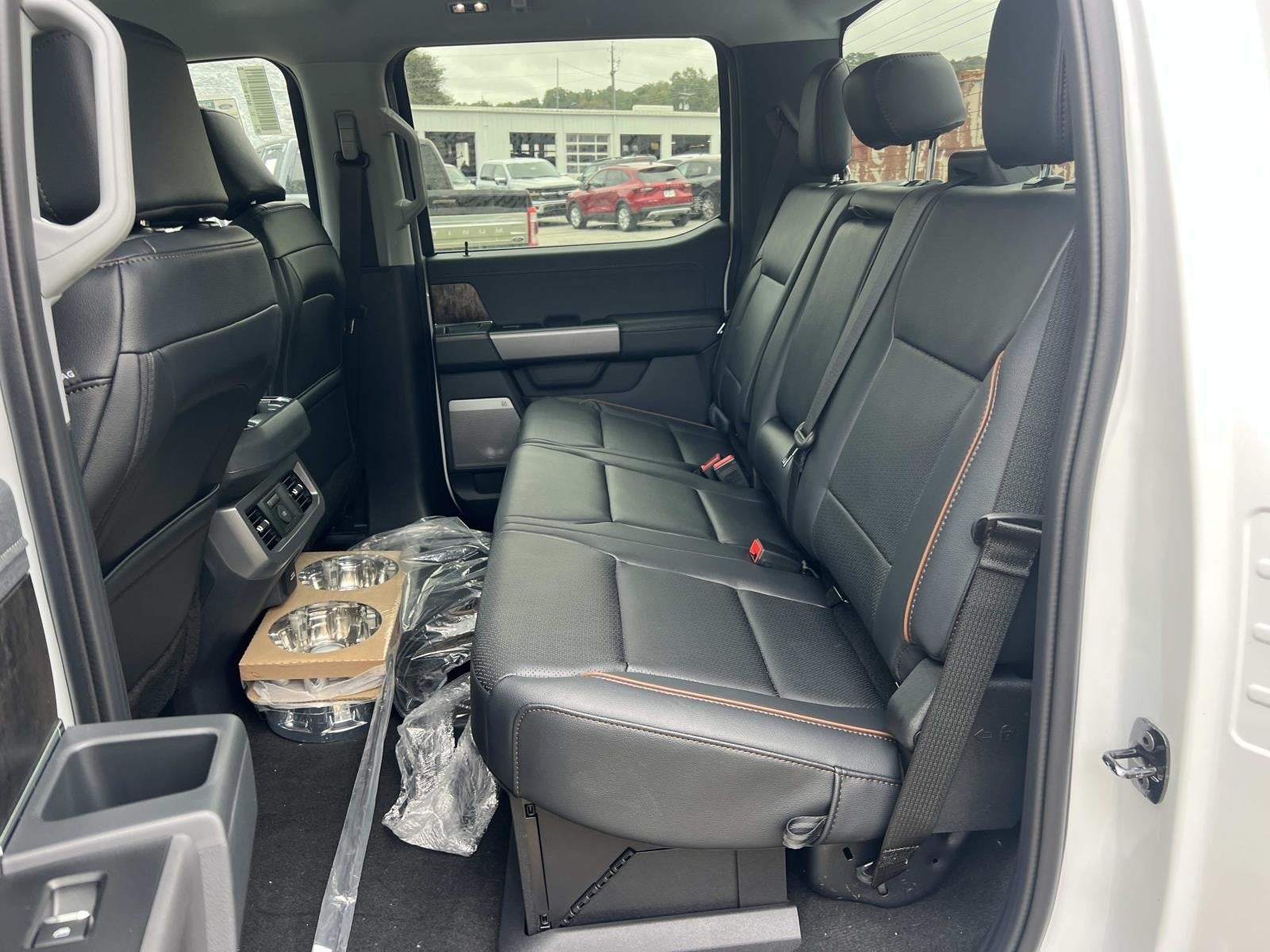 2026 Ford Super Duty F-350 SRW LARIAT 2WD CREW CAB 6.75'