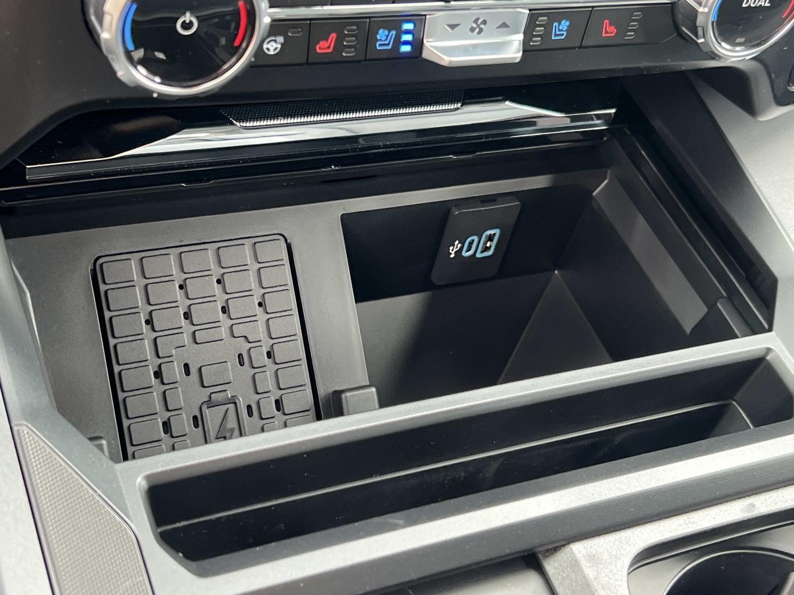 2026 Ford Super Duty F-350 SRW LARIAT 2WD CREW CAB 6.75'