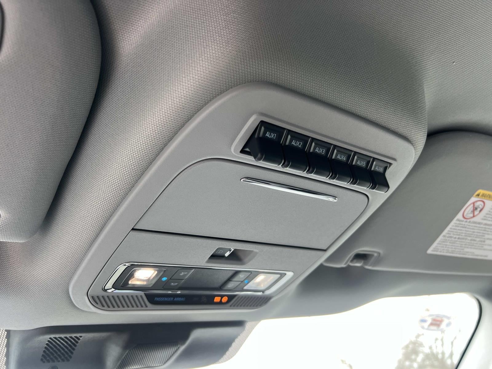 2026 Ford Super Duty F-350 SRW LARIAT 4WD CREW CAB 6.75'