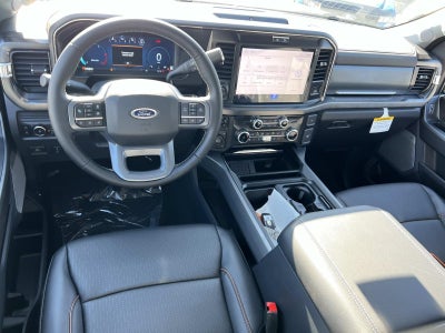 2026 Ford Super Duty F-350 SRW LARIAT 4WD CREW CAB 6.75'