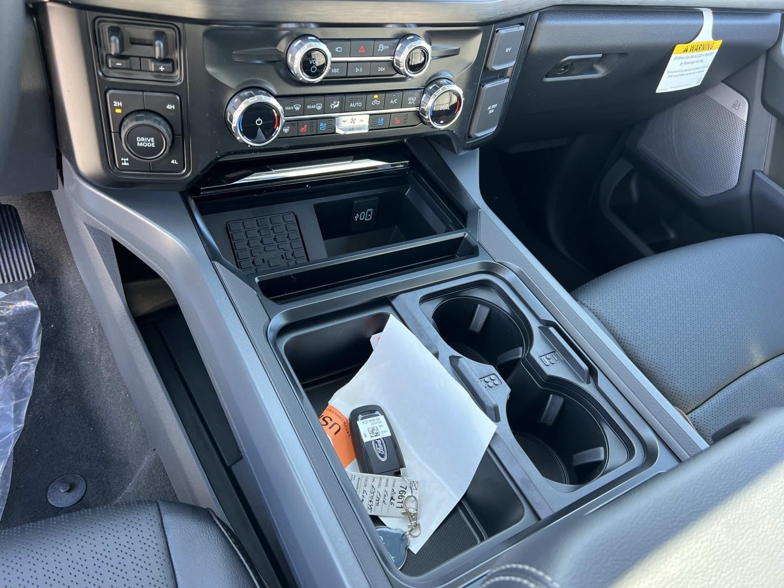 2026 Ford Super Duty F-350 SRW LARIAT 4WD CREW CAB 6.75'