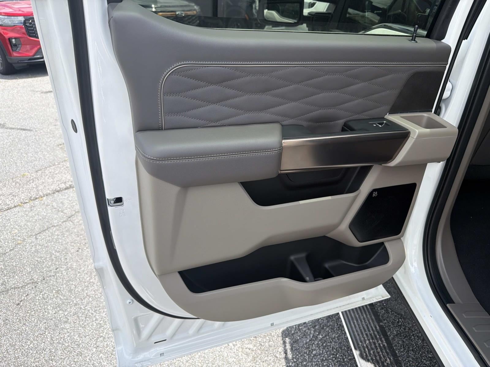 2026 Ford Super Duty F-350 SRW PLATINUM 4WD CREW CAB 6.7