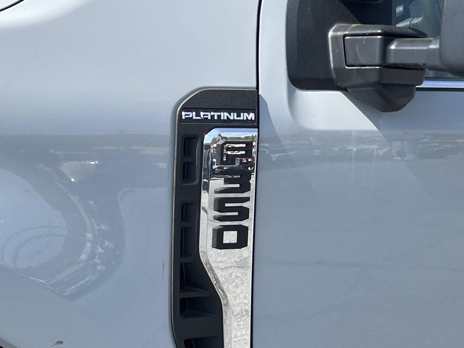 2026 Ford Super Duty F-350 SRW PLATINUM 4WD CREW CAB 6.7