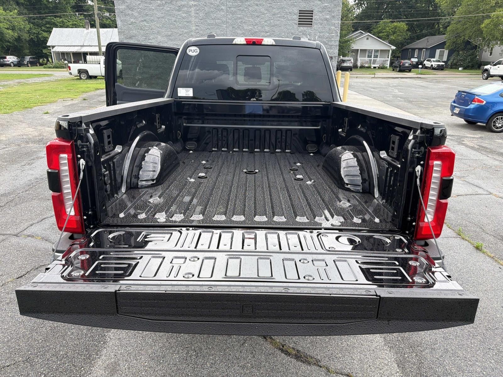 2026 Ford Super Duty F-350 SRW LARIAT 4WD CREW CAB 6.75'