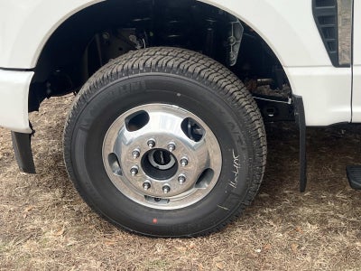 2026 Ford Super Duty F-350 DRW PLATINUM 4WD CREW CAB 8'