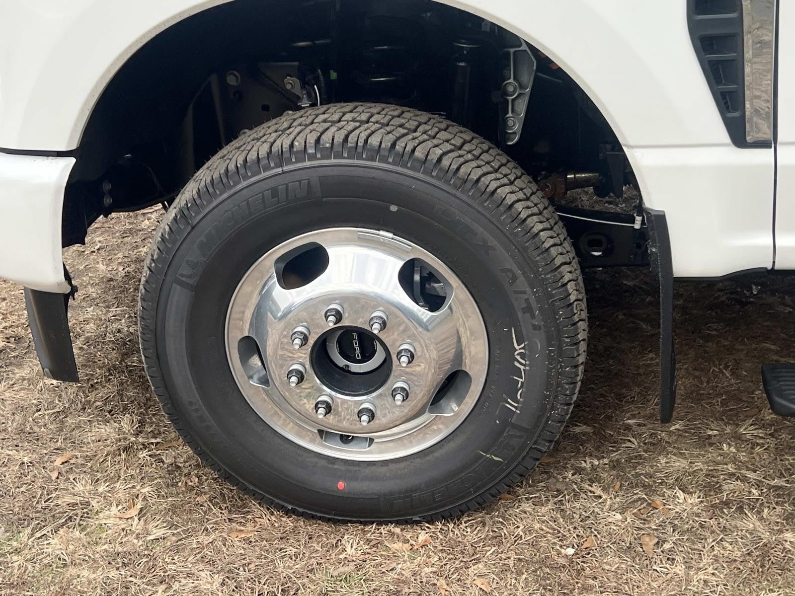 2026 Ford Super Duty F-350 DRW PLATINUM 4WD CREW CAB 8'