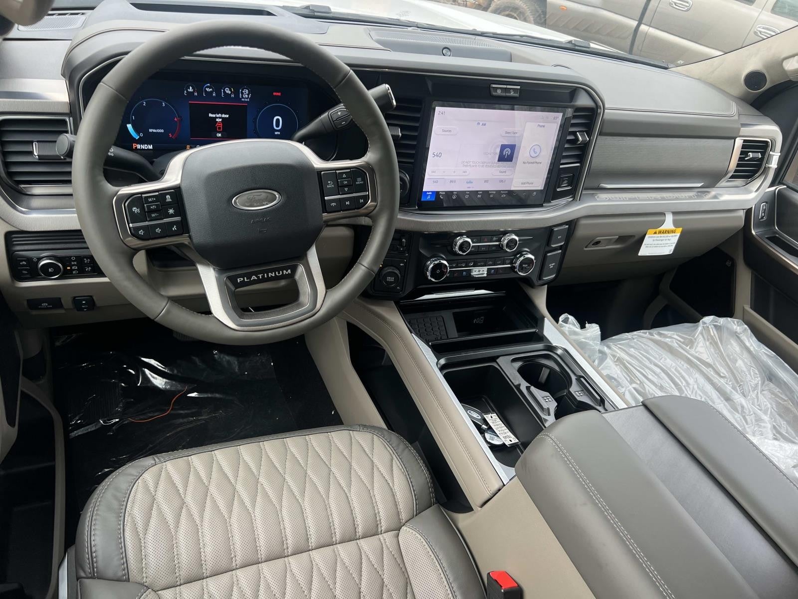 2026 Ford Super Duty F-350 DRW PLATINUM 4WD CREW CAB 8'