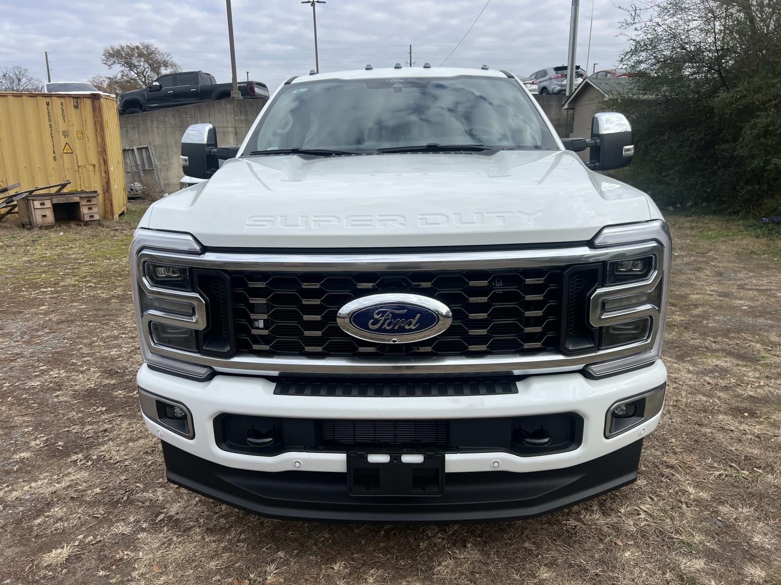 2026 Ford Super Duty F-350 DRW PLATINUM 4WD CREW CAB 8'