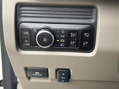 2026 Ford Super Duty F-350 DRW PLATINUM 4WD CREW CAB 8'