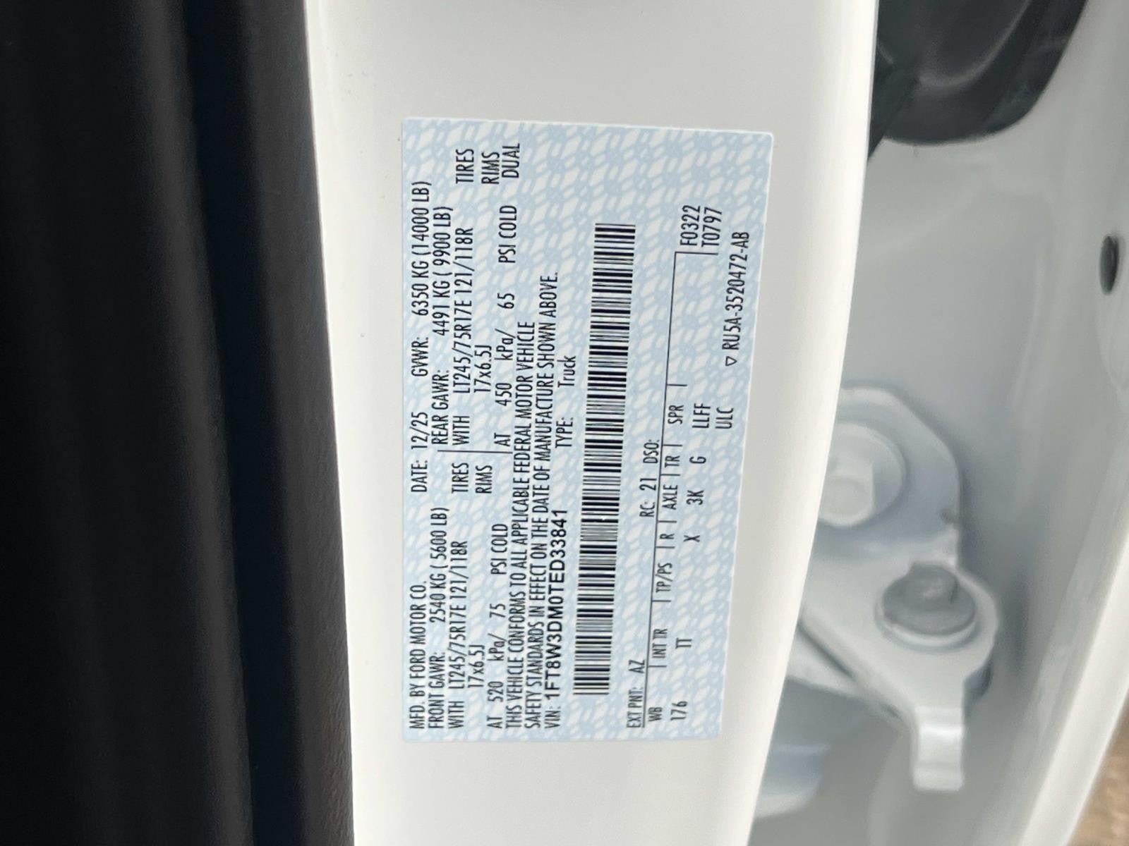 2026 Ford Super Duty F-350 DRW PLATINUM 4WD CREW CAB 8'