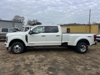 2026 Ford Super Duty F-350 DRW PLATINUM 4WD CREW CAB 8'