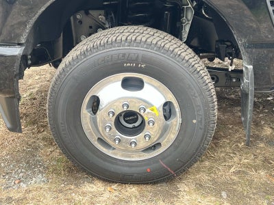 2026 Ford Super Duty F-350 DRW PLATINUM 4WD CREW CAB 8'