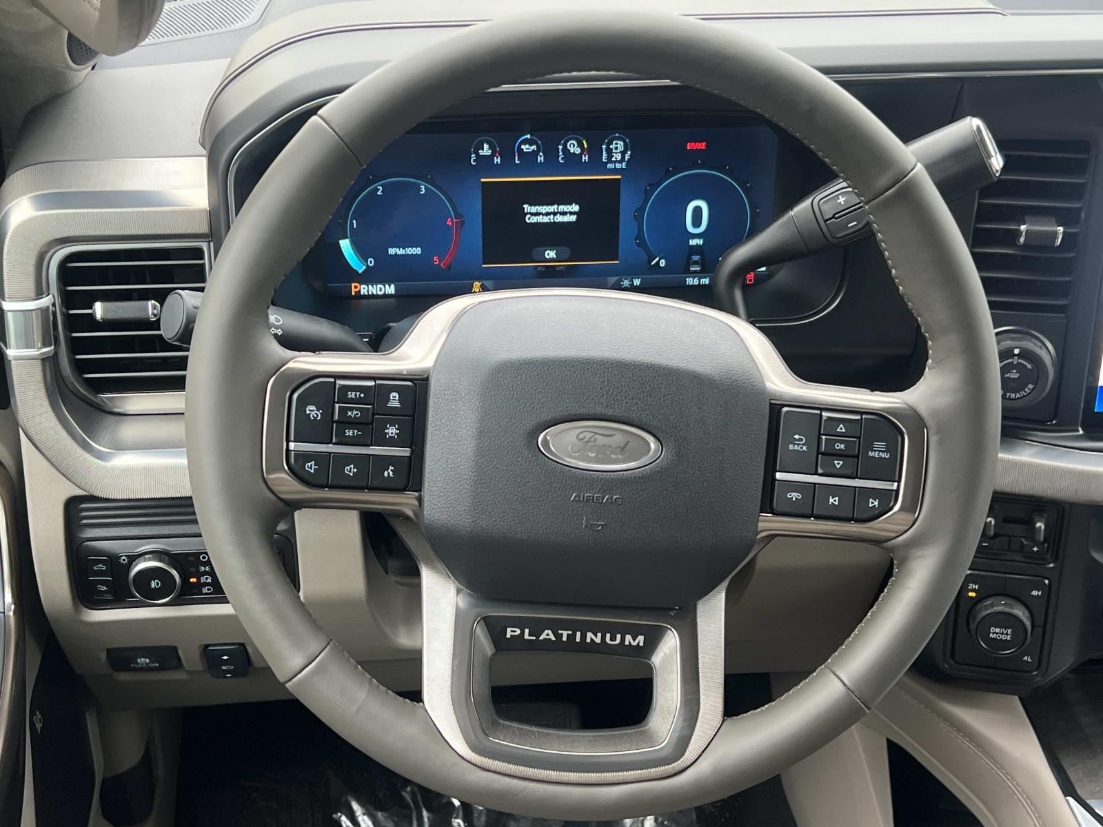 2026 Ford Super Duty F-350 DRW PLATINUM 4WD CREW CAB 8'