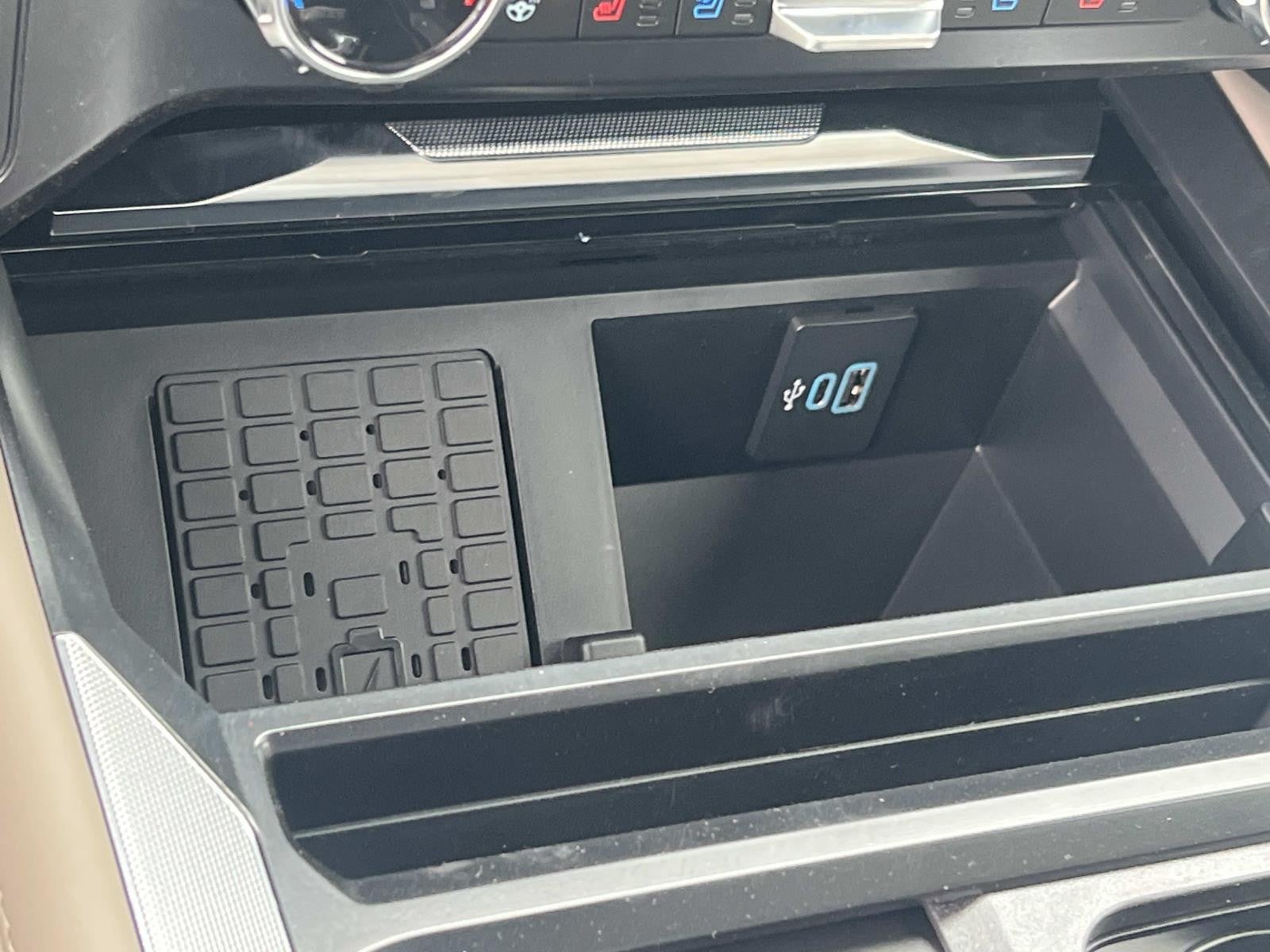 2026 Ford Super Duty F-350 DRW PLATINUM 4WD CREW CAB 8'