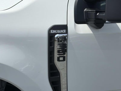 2026 Ford Super Duty F-350 DRW KING R 4WD CREW CAB 8' BO