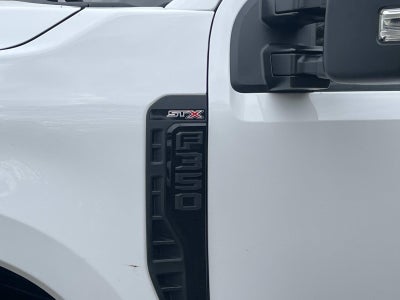 2026 Ford Super Duty F-350 DRW XL 4WD CREW CAB 8' BOX