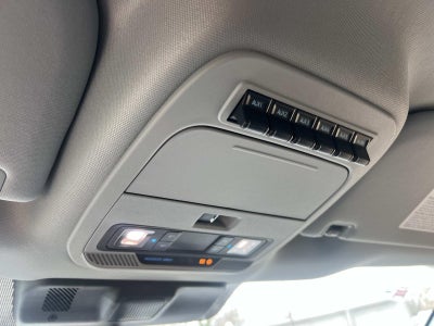 2026 Ford Super Duty F-350 DRW XL 4WD CREW CAB 8' BOX