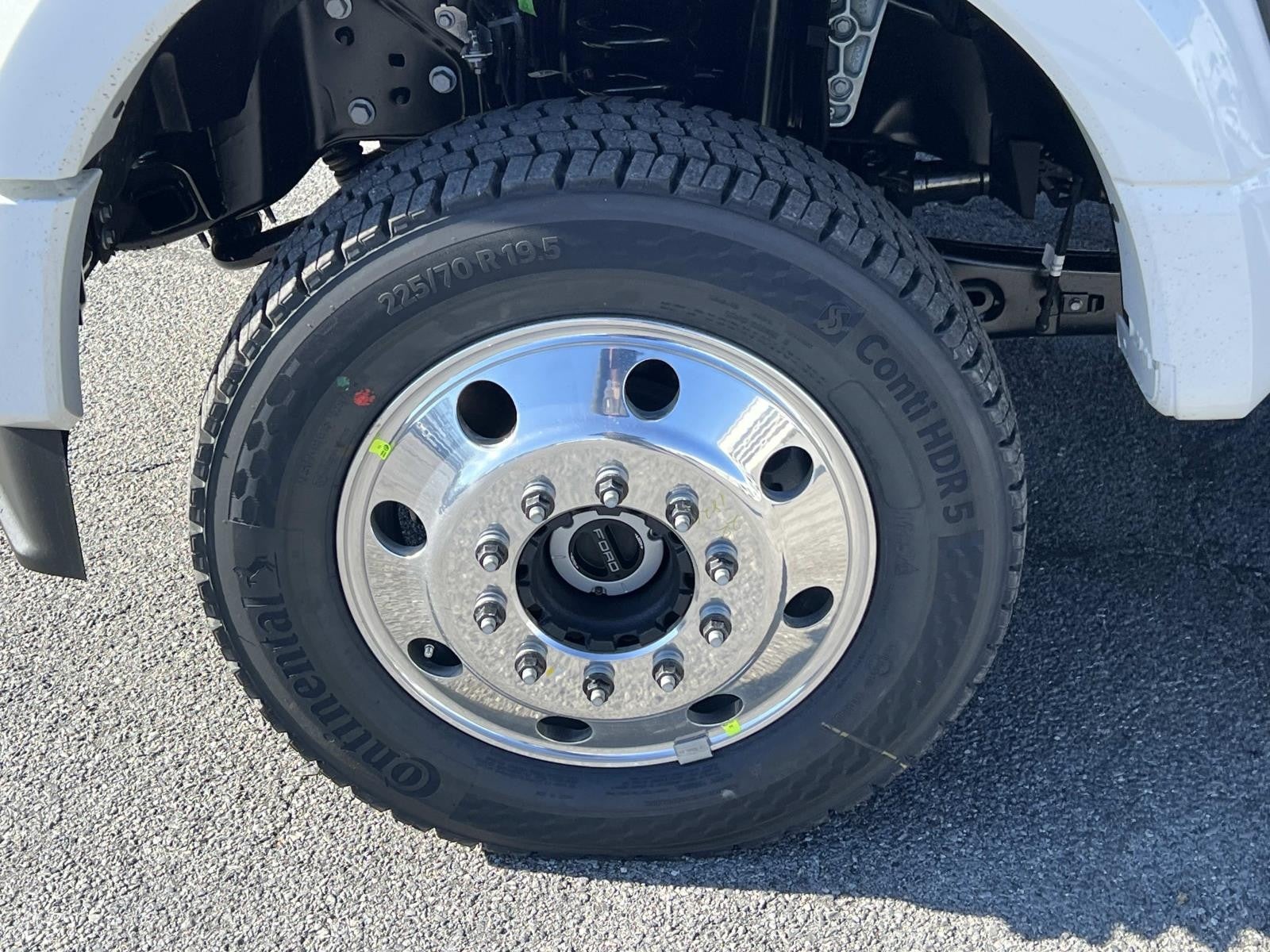 2026 Ford Super Duty F-450 DRW PLATINUM 4WD CREW CAB 8'