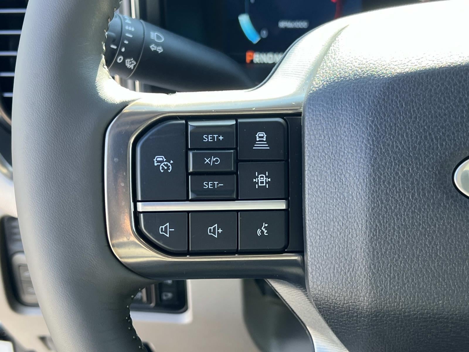 2026 Ford Super Duty F-450 DRW PLATINUM 4WD CREW CAB 8'