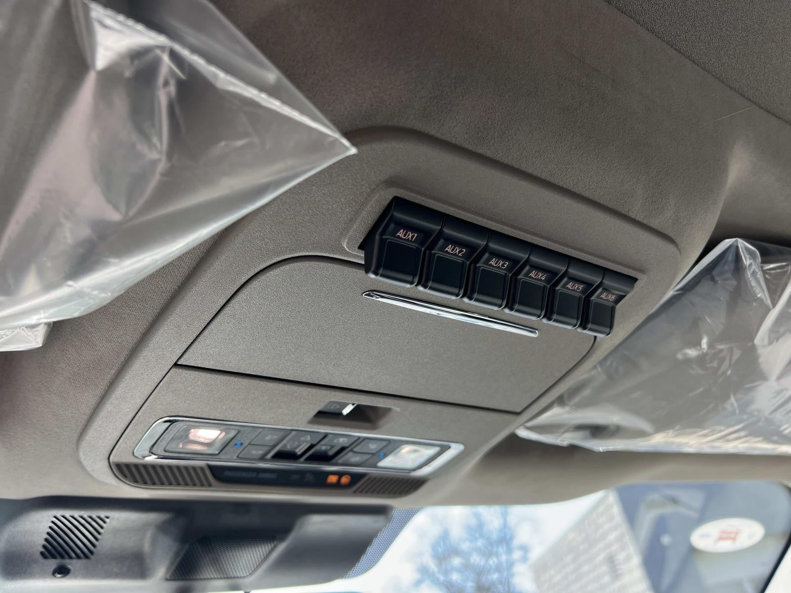 2026 Ford Super Duty F-450 DRW PLATINUM 4WD CREW CAB 8'