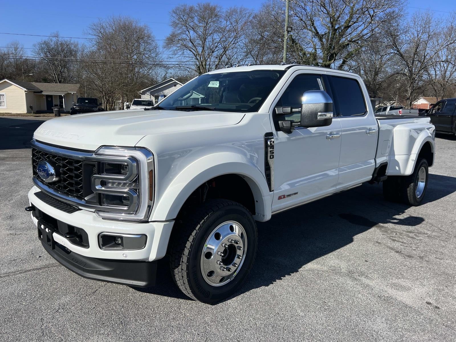 2026 Ford Super Duty F-450 DRW PLATINUM 4WD CREW CAB 8'