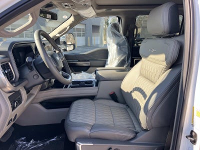 2026 Ford Super Duty F-450 DRW PLATINUM 4WD CREW CAB 8'