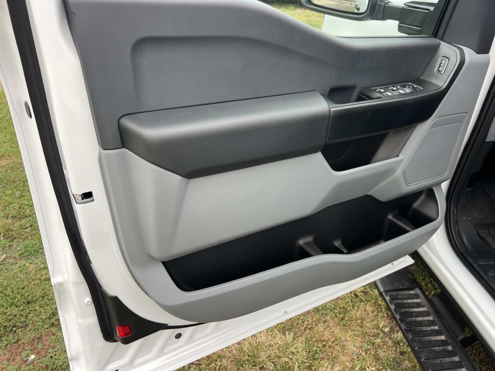 2026 Ford Super Duty F-350 SRW XL 2WD SUPERCAB 6.75' BOX