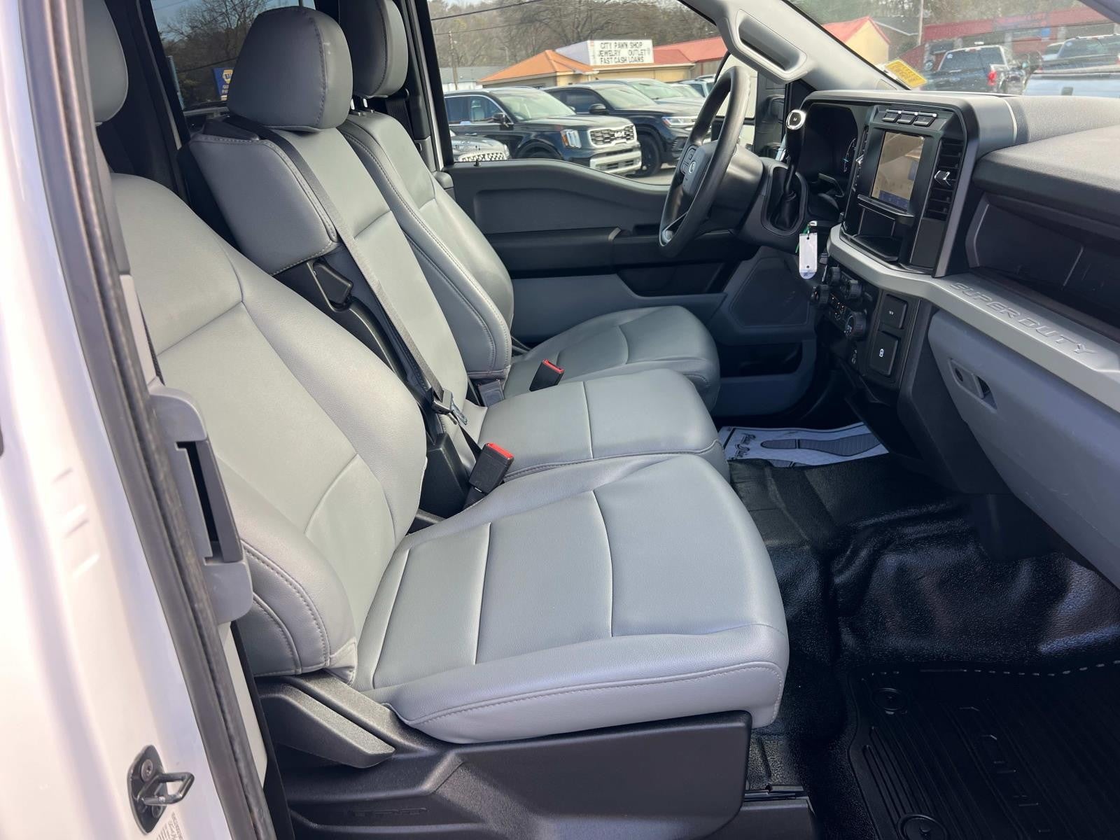 2024 Ford Super Duty F-350 SRW XL 4WD SUPERCAB 8' BOX