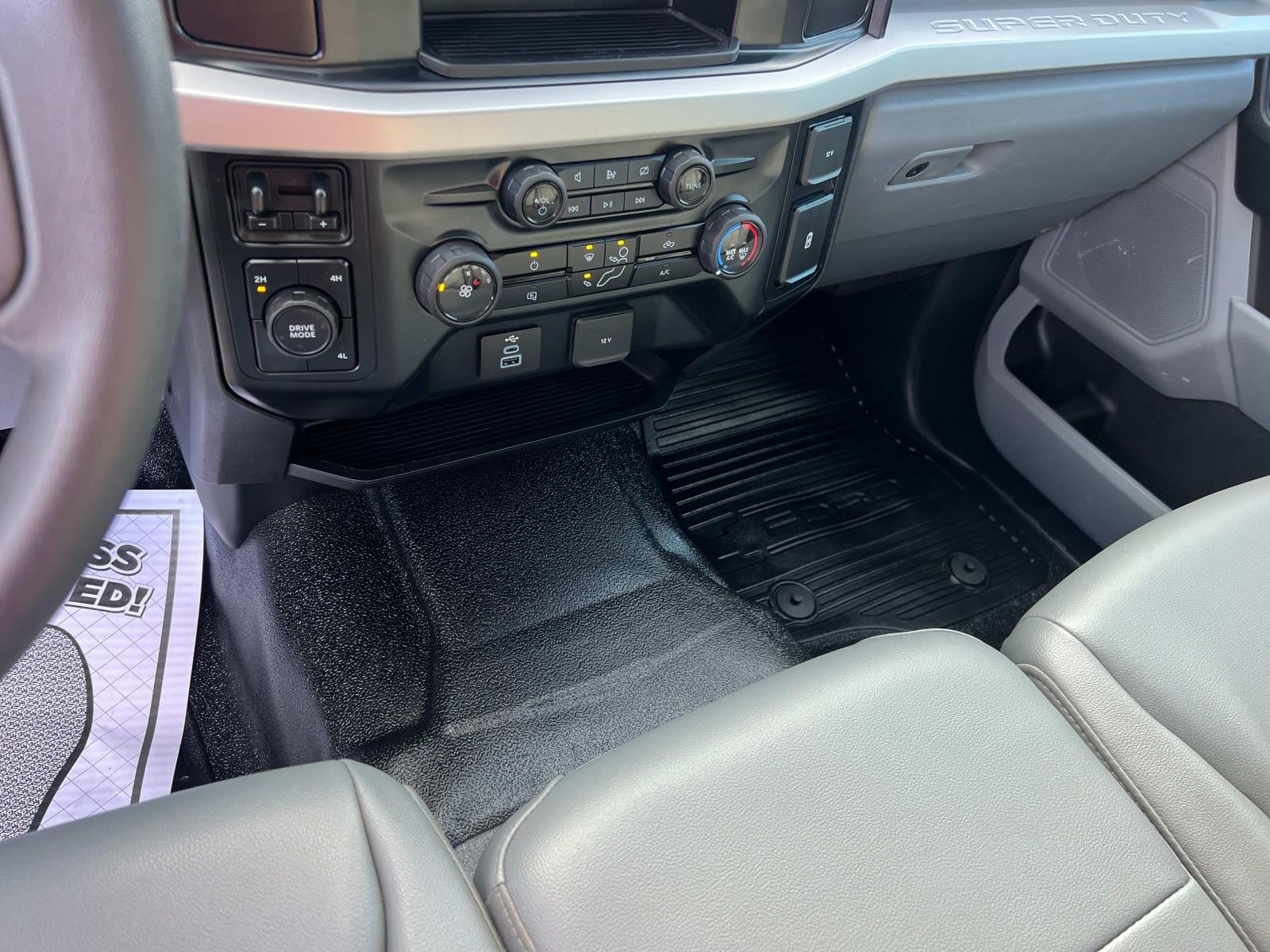 2024 Ford Super Duty F-350 SRW XL 4WD SUPERCAB 8' BOX