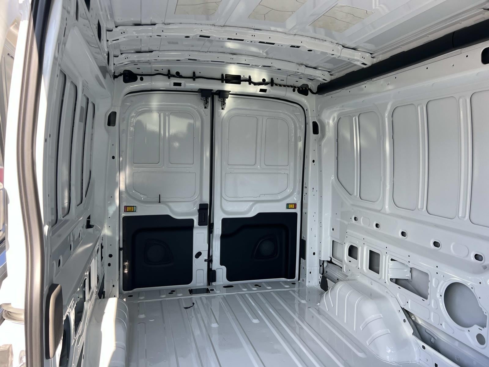 2026 Ford Transit Cargo Van T-250 148 MED RF 9150 GV