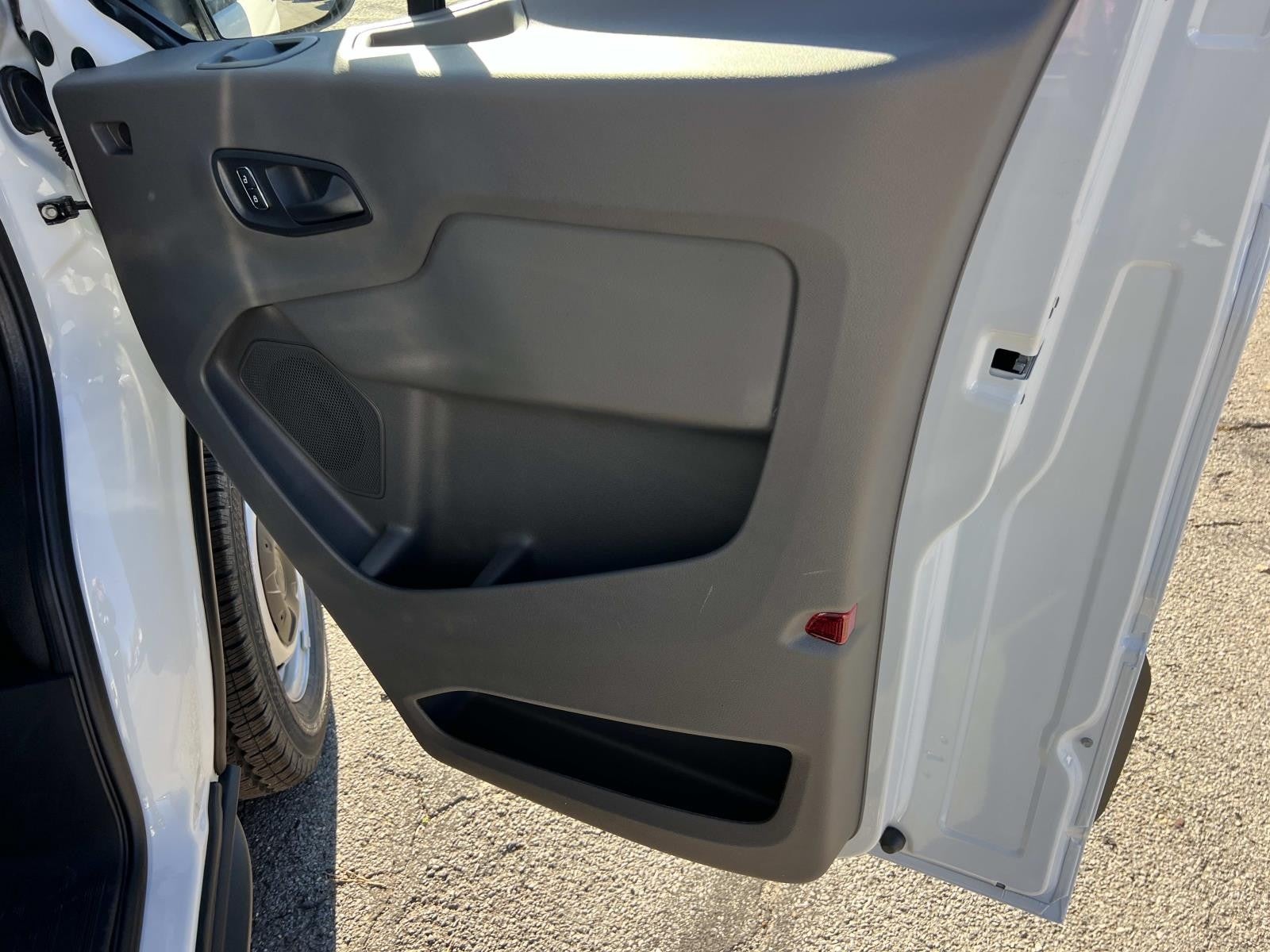 2026 Ford Transit Cargo Van T-250 148 MED RF 9150 GV