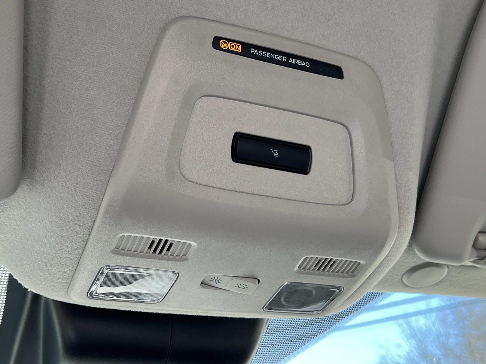 2026 Ford Transit Cargo Van T-250 148 MED RF 9150 GV