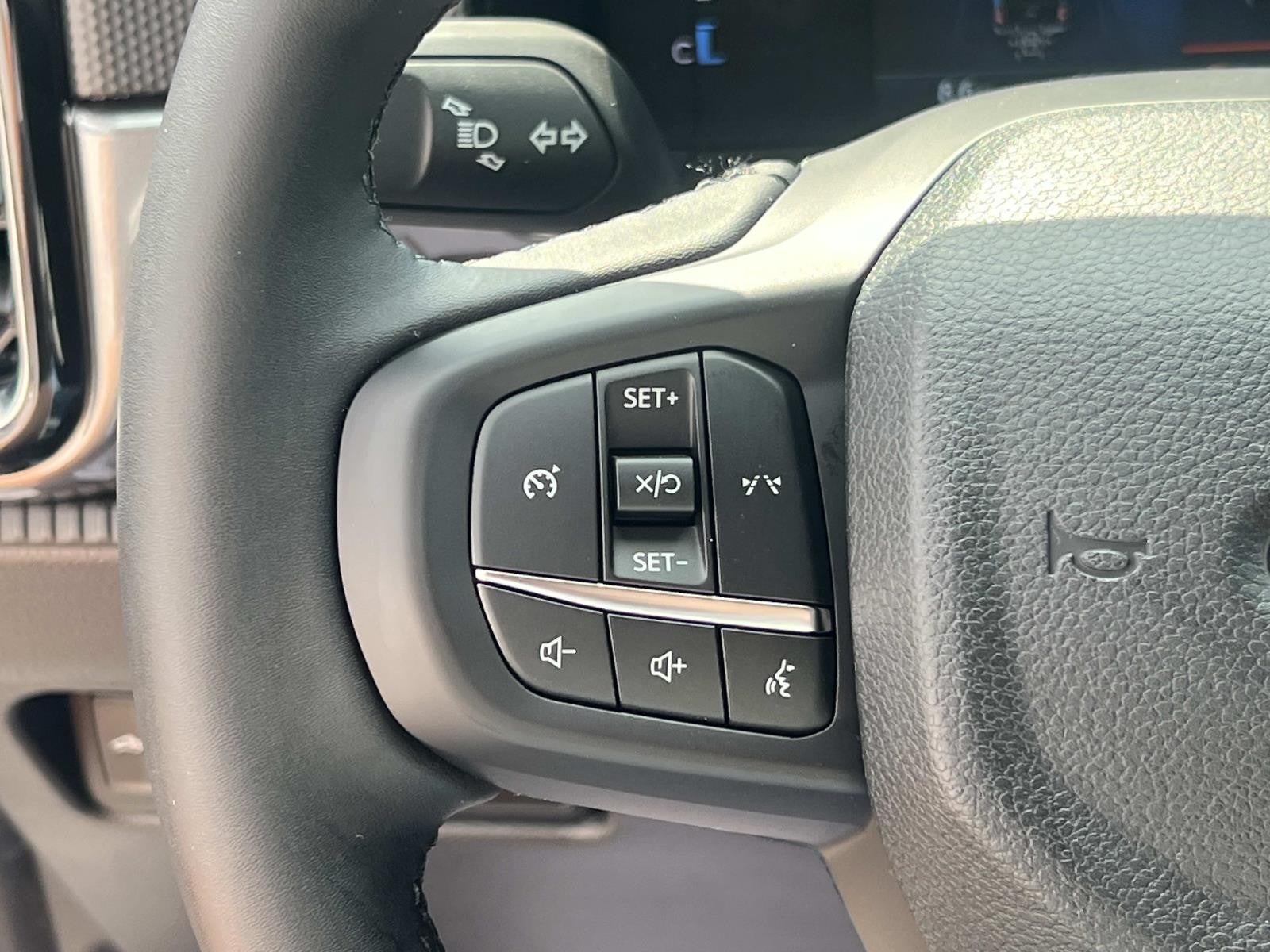 2025 Ford Ranger XLT 4WD SUPERCREW 5' BOX