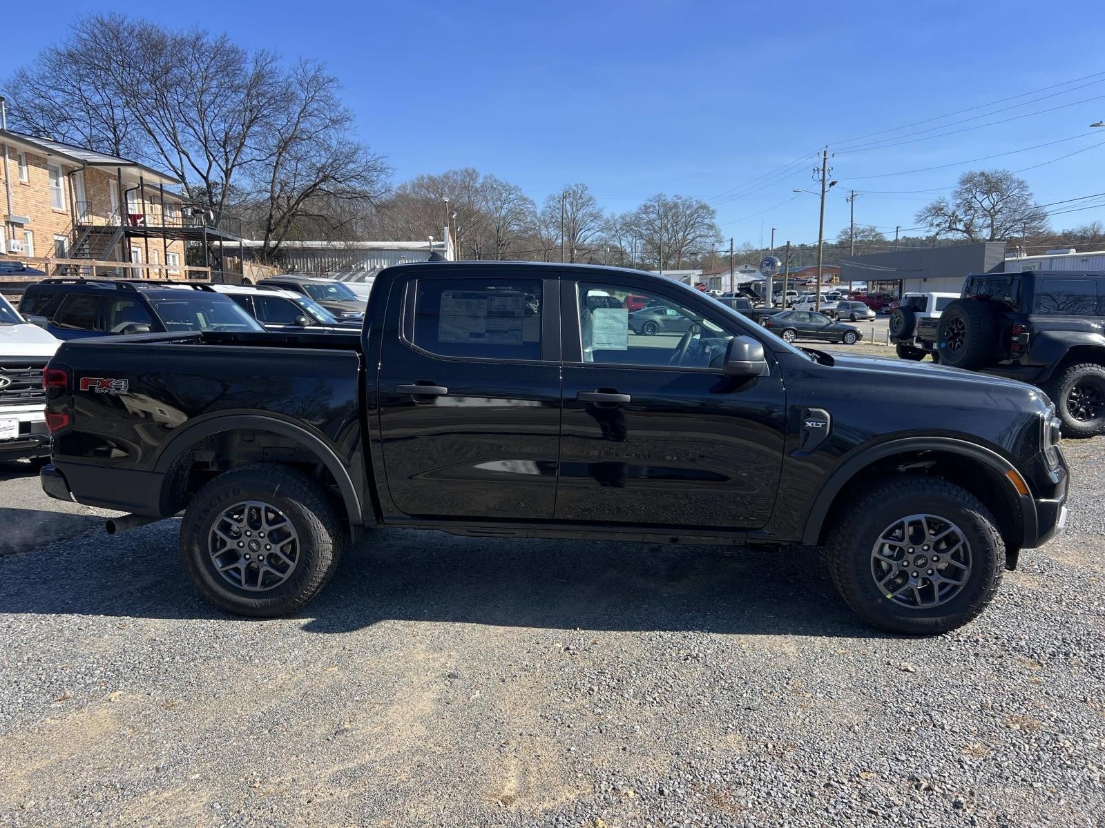 2025 Ford Ranger XLT 4WD SUPERCREW 5' BOX