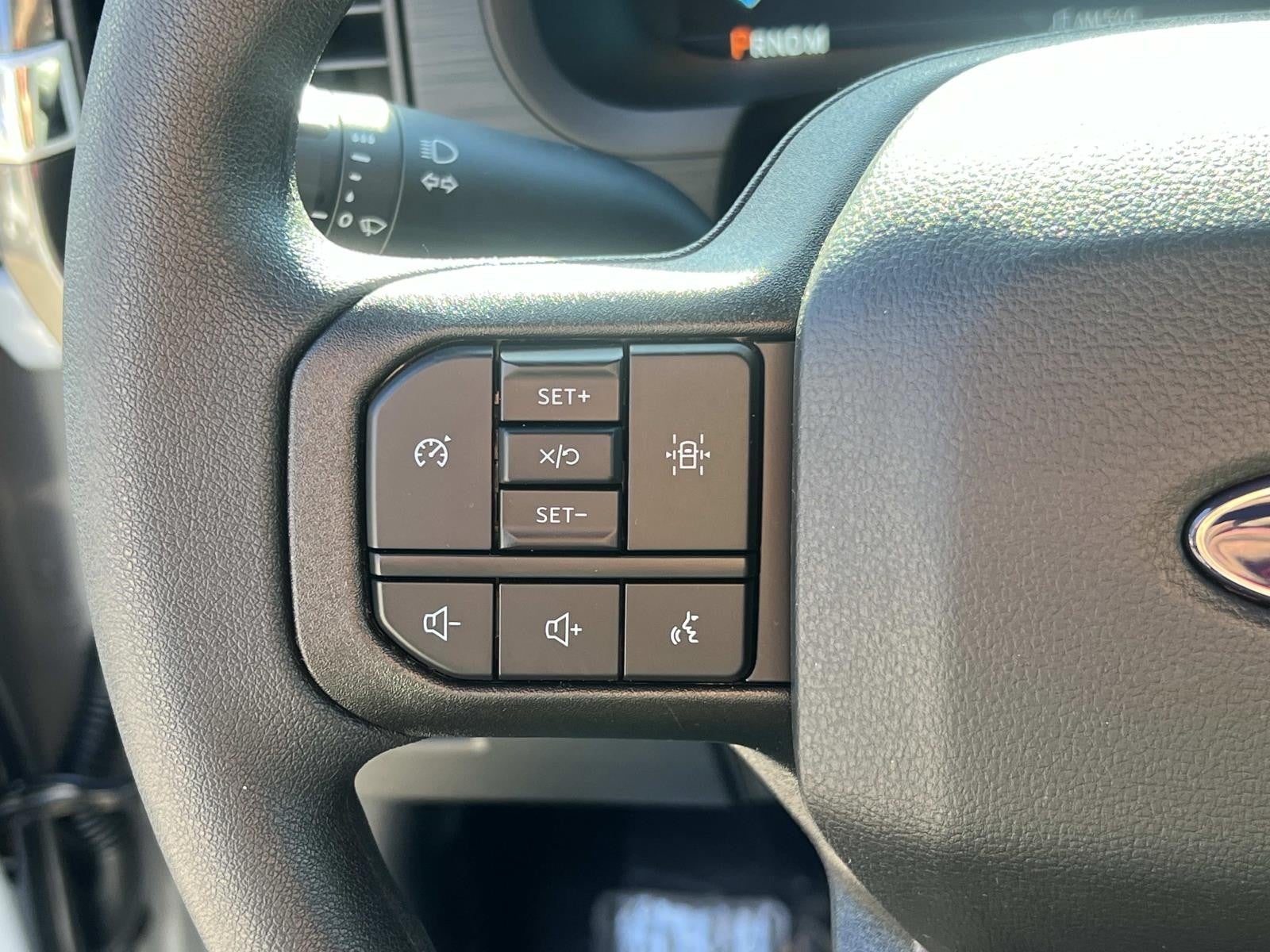 2025 Ford F-150 STX 2WD SUPERCREW 5.5' BO