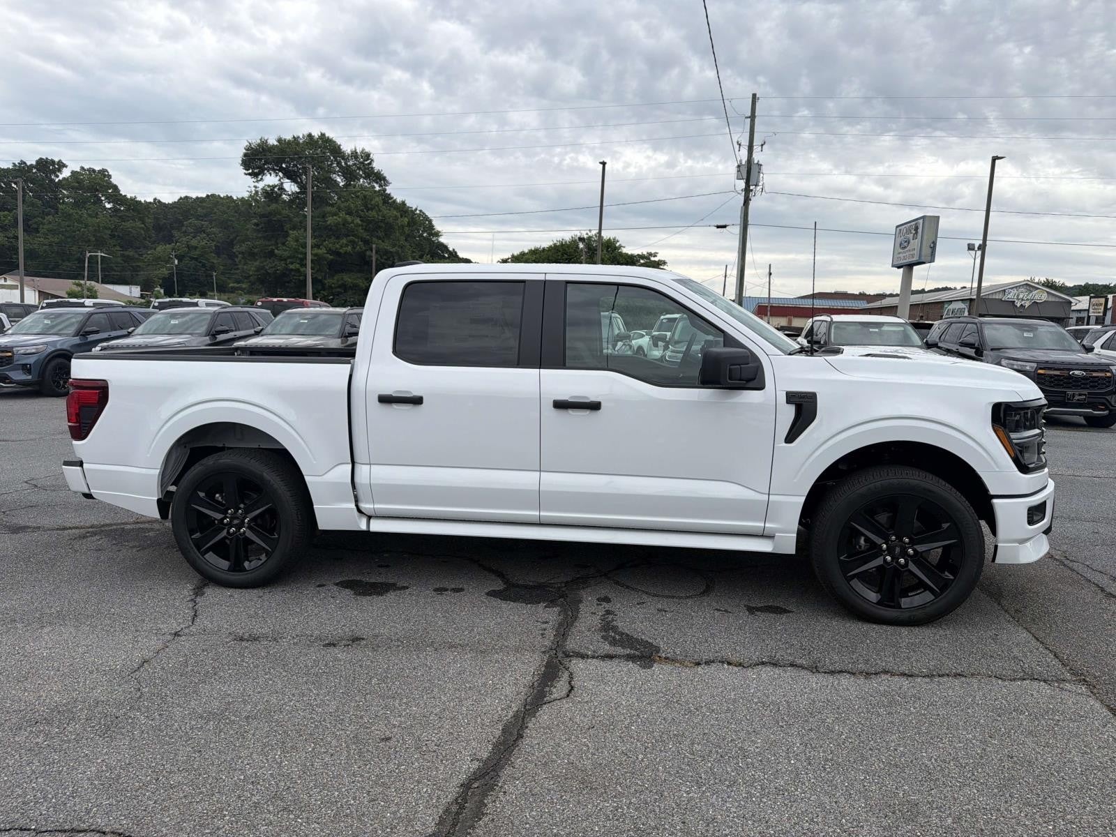 2026 Ford F-150 STX 4WD CREW
