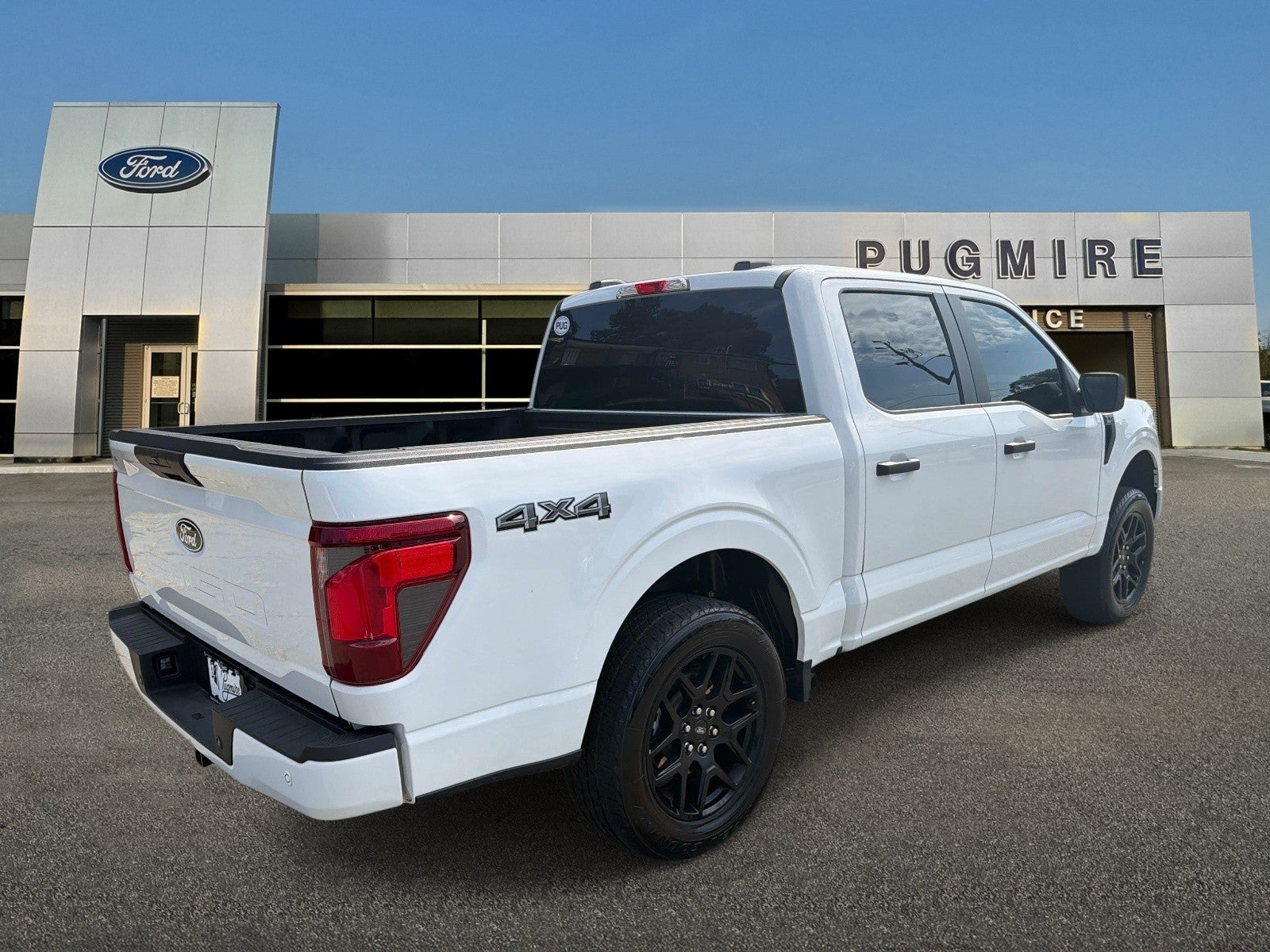 2025 Ford F-150 STX 4WD SUPERCREW 5.5' BO