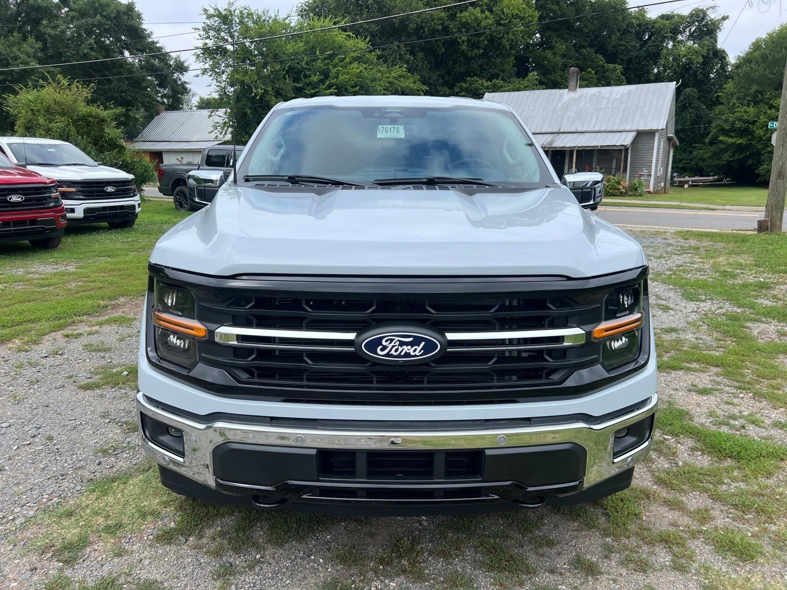 2025 Ford F-150 XLT 4WD SUPERCREW 5.5' BO