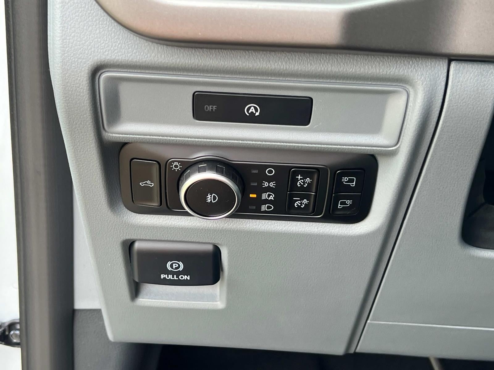 2025 Ford F-150 XLT 4WD SUPERCREW 5.5' BO